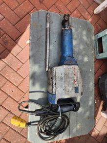 110 v Bosh Demolition Breaker
