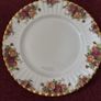 Royal Albert Ware Country Rose Image 7