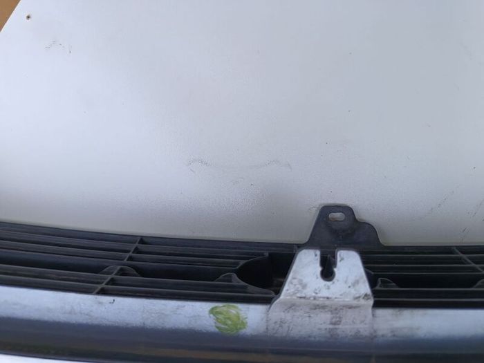 Toyota Carina E front grill
