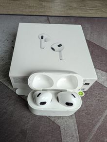 Apple AirPods Wireless