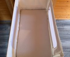snuzpod 3 / next to me cot
