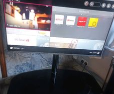 Lg tv  50" & stand