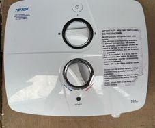 2025 Triton T90SR