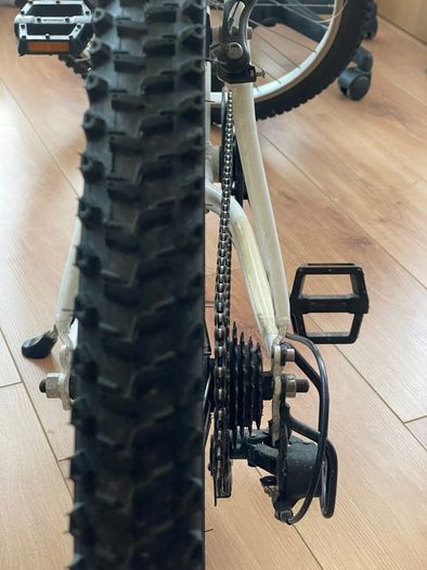 Decathlon mountain bike 24 inch