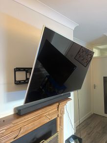 Panasonic TX-50EX700B 50-inch Smart 4K Ultra HD HDR LED TV, EX700 Series (2017 Model) - excellent condition