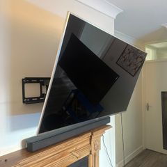 Panasonic TX-50EX700B 50-inch Smart 4K Ultra HD HDR LED TV, EX700 Series (2017 Model) - excellent condition