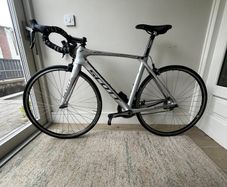 Scott Foil Di2. Price drop. Again.