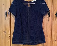 Oasis top