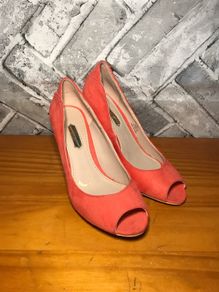 Dorothy Perkins Ladies UK5 EUR38 Red Jules Suede Peep Toe Mid/Open High Heels    S-F