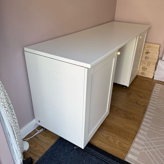 2 Cabinets & Countertop