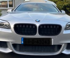 BMW F10 520d front grill Passenger Side ONLY