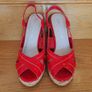 Red wedges size 6 Image 3