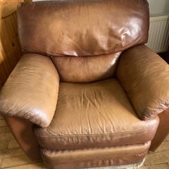 pair of reclining armchairs