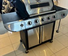 Uniflame Barbeque