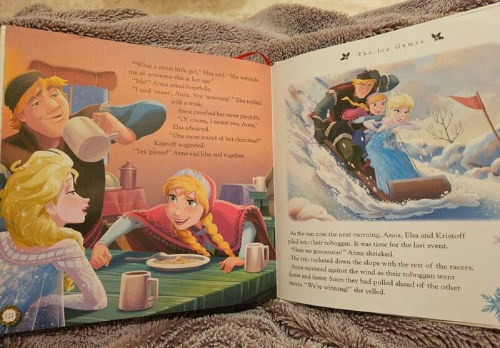 Disney Christmas Storytime Book