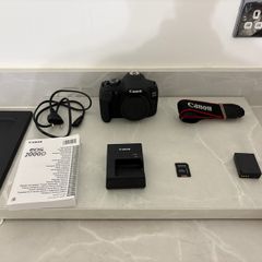 canon eos 2000d with 128gb sd card