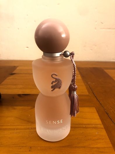 women's perfume