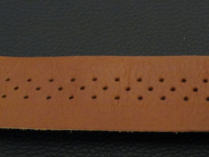 Heritage Premium Leather Bar Tape 2000Mm 30 - Honey - See more at: http://lookyourbike.com/heritage-premium-leather-bar-tape-2000mm-30-honey.html