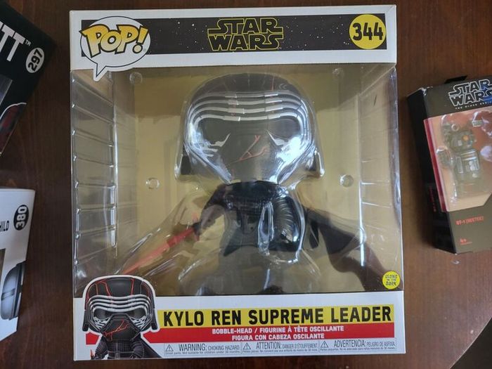 Jumbo 10 inch Kylo Ren Funko Pop Star Wars