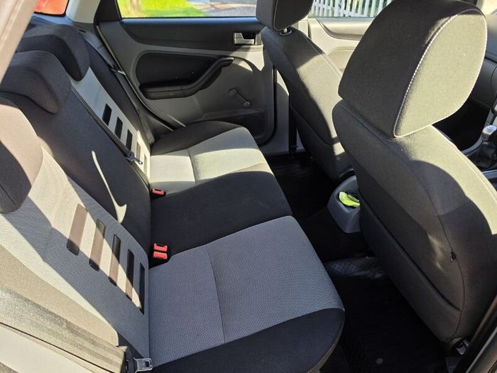Ford Focus 2011