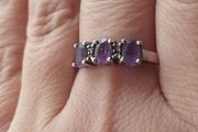 Sterling silver ring with amethysts (trilogy).
