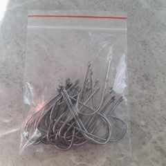 20 Peice Size 2/0 fishing hooks