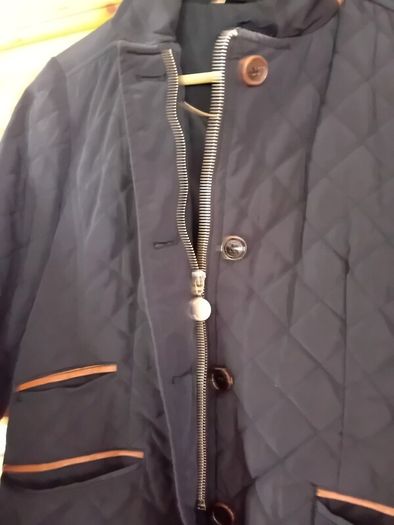 ladies jacket Massimo Dutti. Navy padded