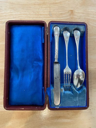 cutlery set