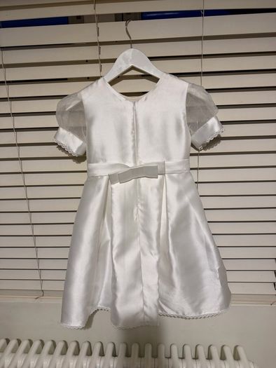 Caroline dress white small with organza sleeve