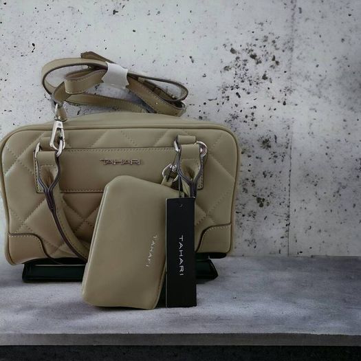 TAHARI satchel