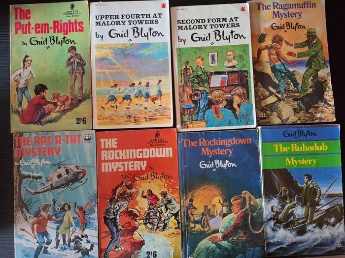 Assorted vintage Enid Blyton paperbacks