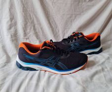 asics gel pulse 12 Black/orange Size 12 in good condition