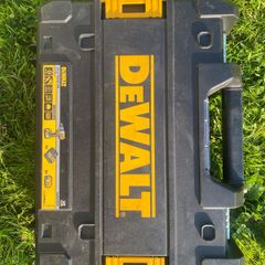Dewalt battery drill