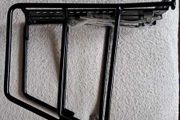Adjustable rear bike rack