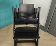Tripp Trapp black wood effect