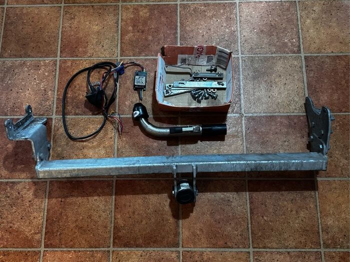 Nissan Qashqai  Detachable Towbar