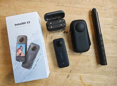 Insta360 X3