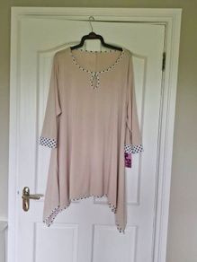 Plus size top.