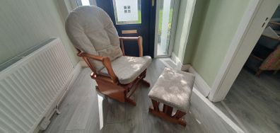 Babylo Glider Nursery Chair
