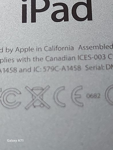 Apple IPAD 4th Generation, 16GB HDD,in excellent condition, great for YOUTUBE etc
