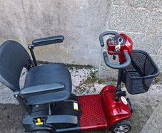 Mobility scooter