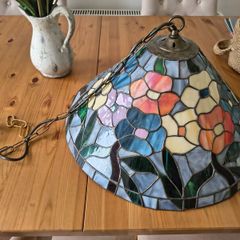 Vintage Tiffany style stained glass pendant light