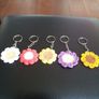 Crochet flower key ring 3 euro each Image 5