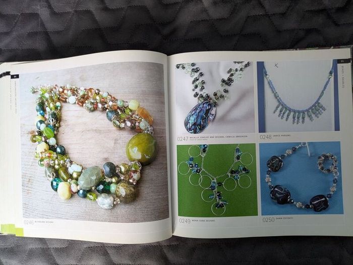 1000 Jewelry Inspirations Book