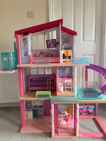 Barbie dream house