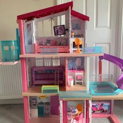 Barbie dream house