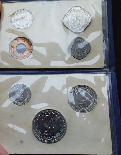 Rare Vintage 1948 Pakistan Mint Coin Set - Official Lahore Mint, Blue Wallet
