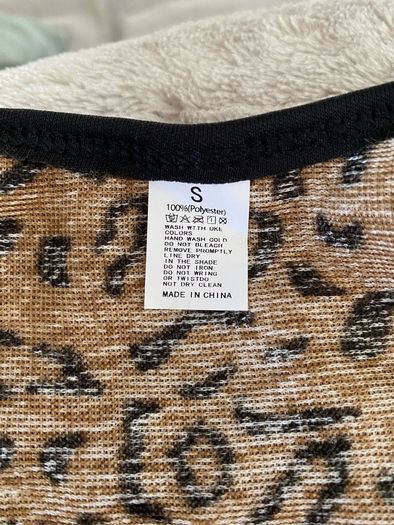 Georgeous Leopard Print Dog Jumper/Jacket/Coat Size Small BNWOT