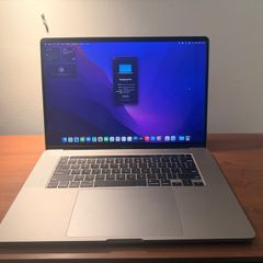 MacBook Pro 2019 - 16" - i9 - 32GB - 2TB - (A2141)