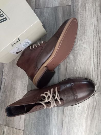 Onfire Brand Mens Textured  Leather Boots.